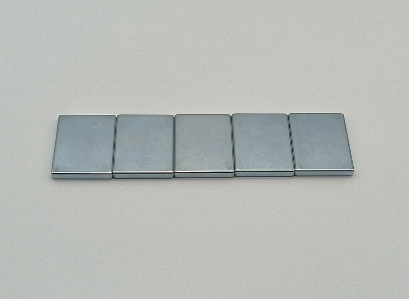38x30x5mm Neodymium block magnet