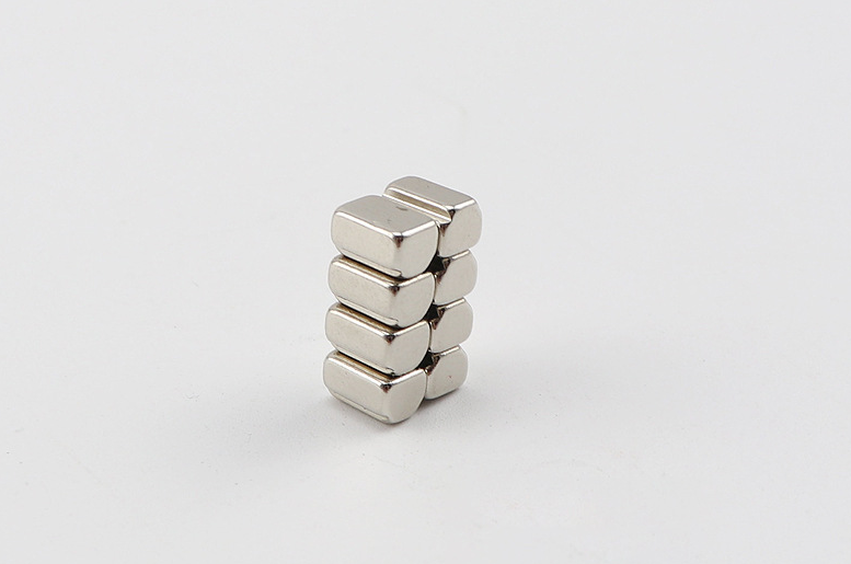 Custom shaped convex neodymium magnet block 7 x 4.8 x 4 mm