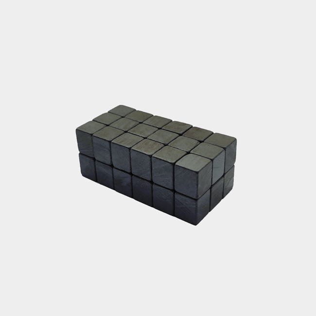 8.3mm x 8.3mm x 10mm ferrite square block（5/16"x5/16"x3/8&qu