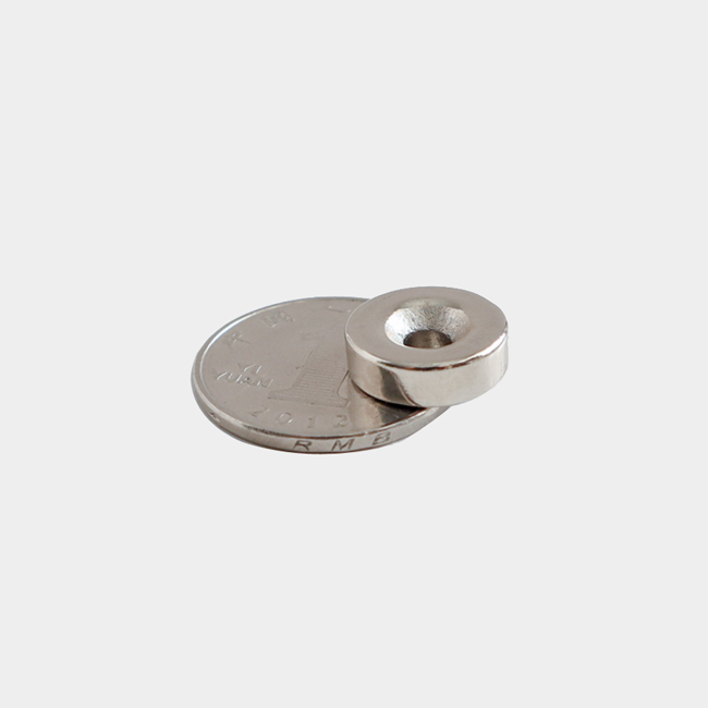 15mm x 5mm Neodymium Disc Countersunk Hole Magnets M4 Hole