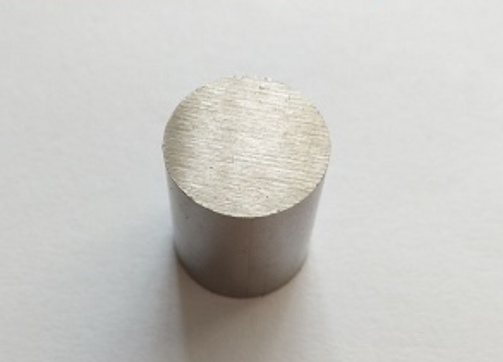 Appearance of aluminum nickel cobalt permanent magnets