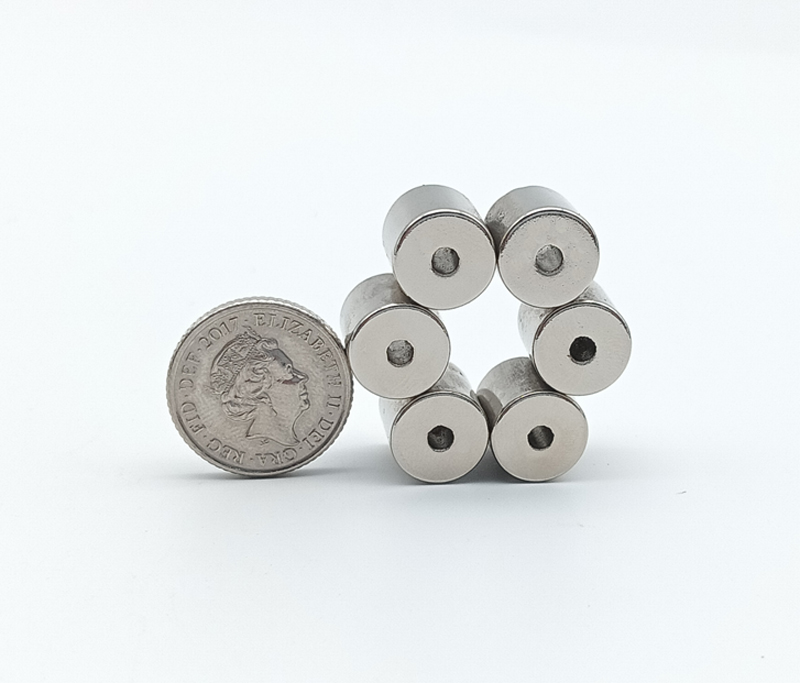 The sample of 10mm diameter cylinder neodymium magnet with hole
