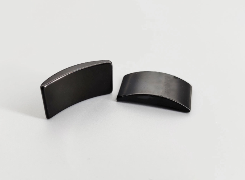 Black epoxy coated servo motor arc magnet