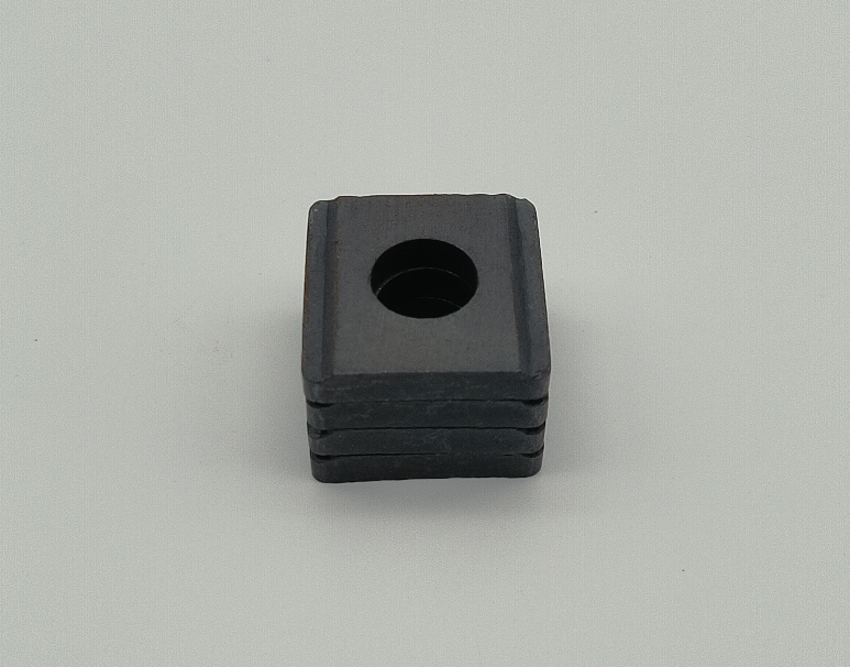 5mm thick square ferrite magnet with holes