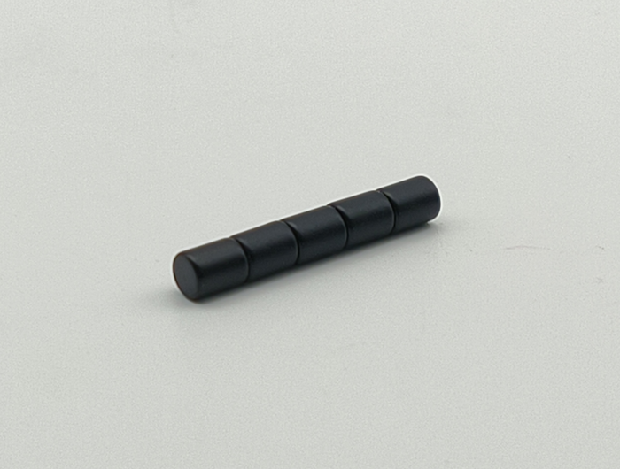 4mm diameter cylindrical neodymium magnet