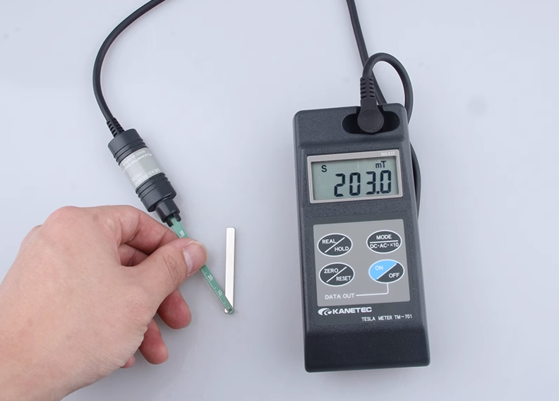 Gauss measurement data of strong block magnet 50x5x3mm