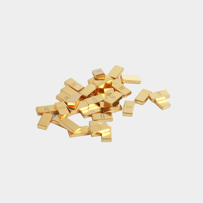 Gold rectangular ndfeb magnet with radium engraved NS surface