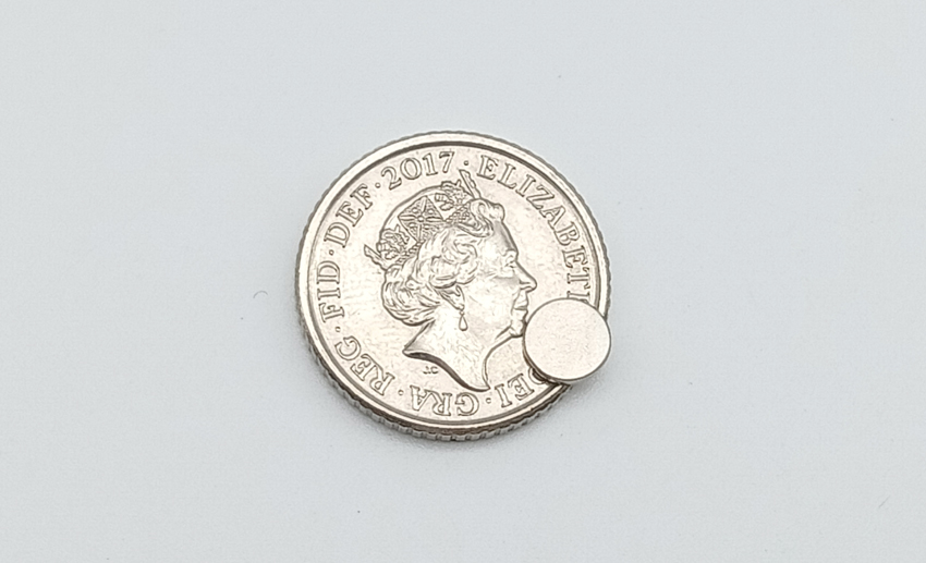 5mm miniature ndfeb disc magnets 5 x 0.8mm