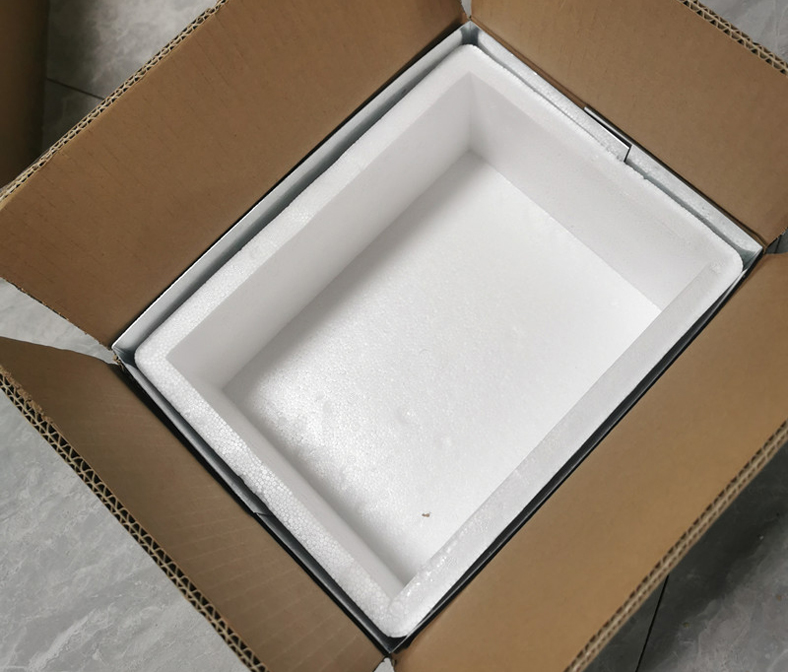 Magnetic shielding packing box
