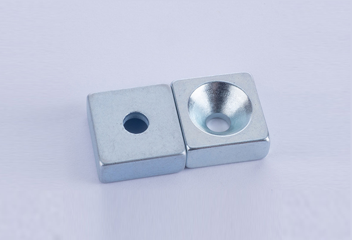 Illustration is neodymium square countersunk hole magnets