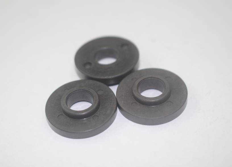 Magnetic performances strength of injection molded ferrite magnets