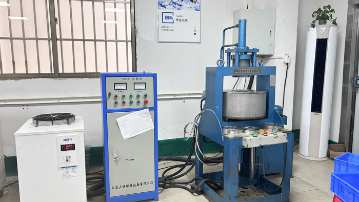 magnet magnetizing machine