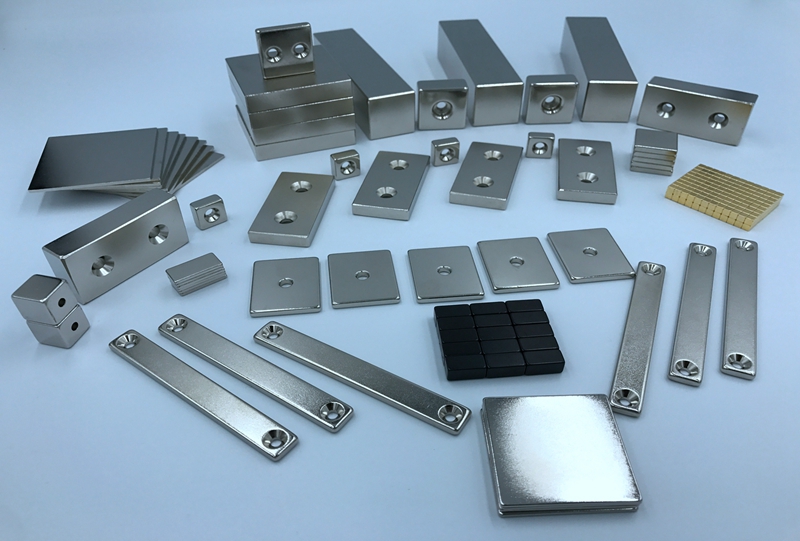 Various neodymium magnets in square/rectangular (bar) shape