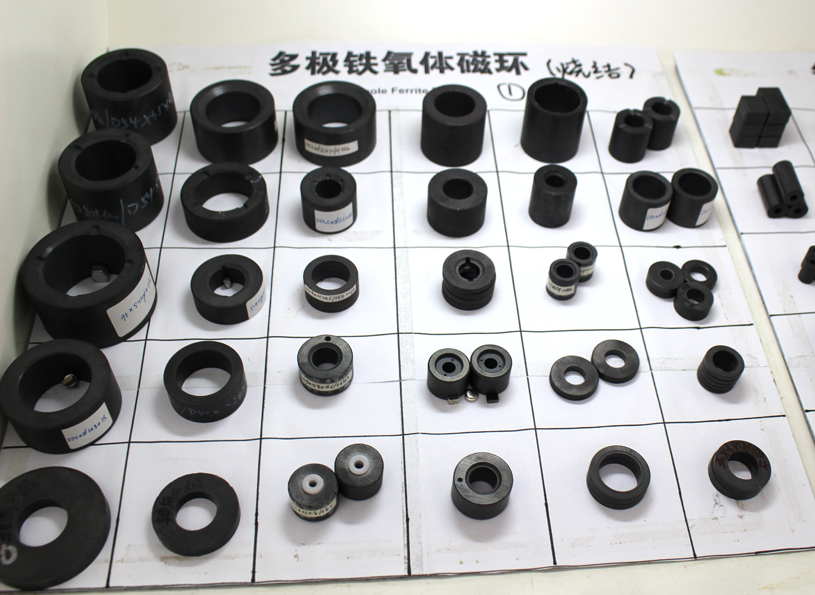 multi-pole sintered ferrite permanent magnet ring