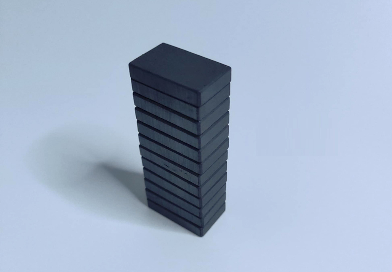 Black Rectangular Ferrite Magnet Block