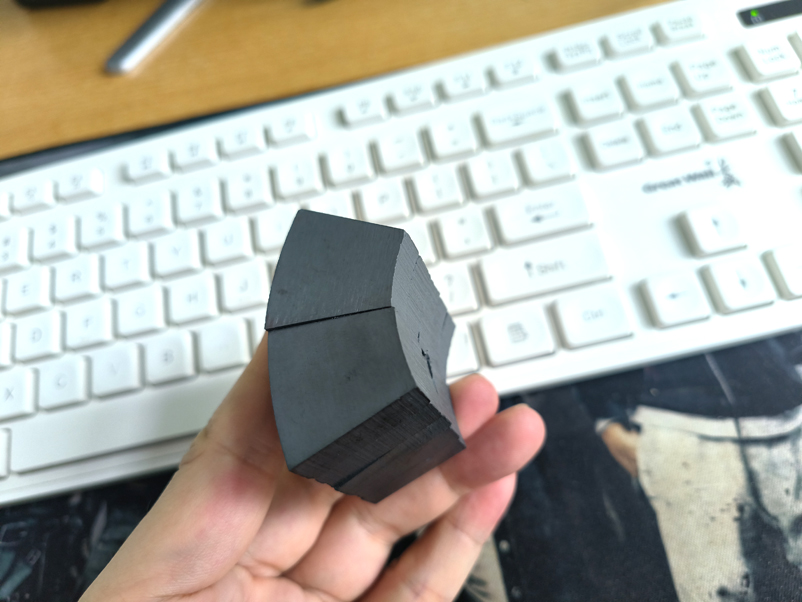 Ceramic ferrite segmented permanent magnet