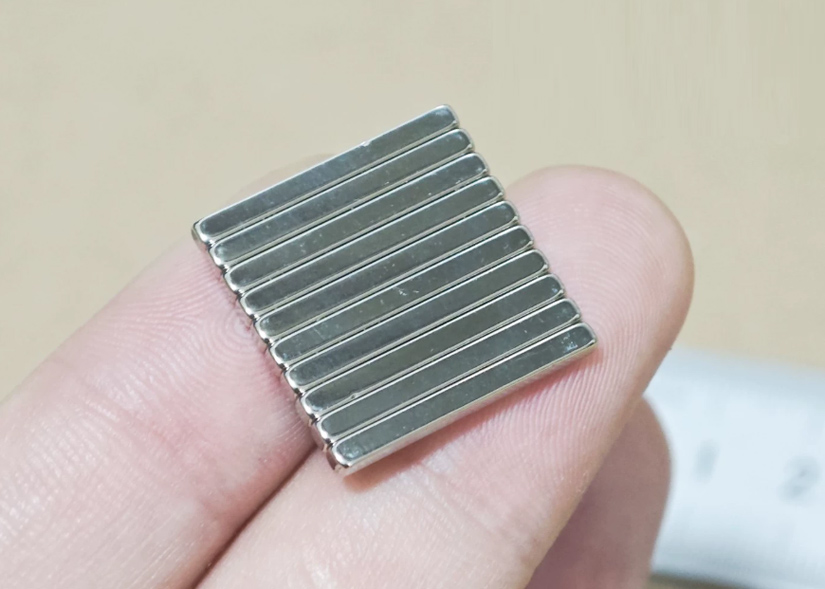 20mm long bar-shaped neodymium magnet 20x2x2mm physical sample image