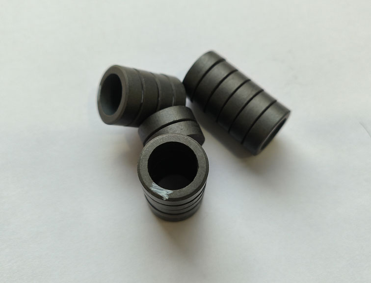 ferrite ring with an outer diameter of 20mm