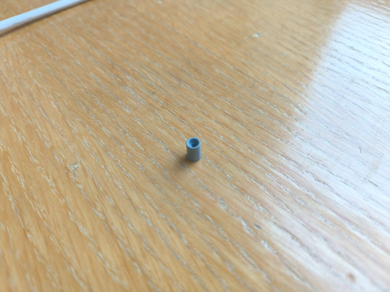 Thin-walled deep-hole magnet