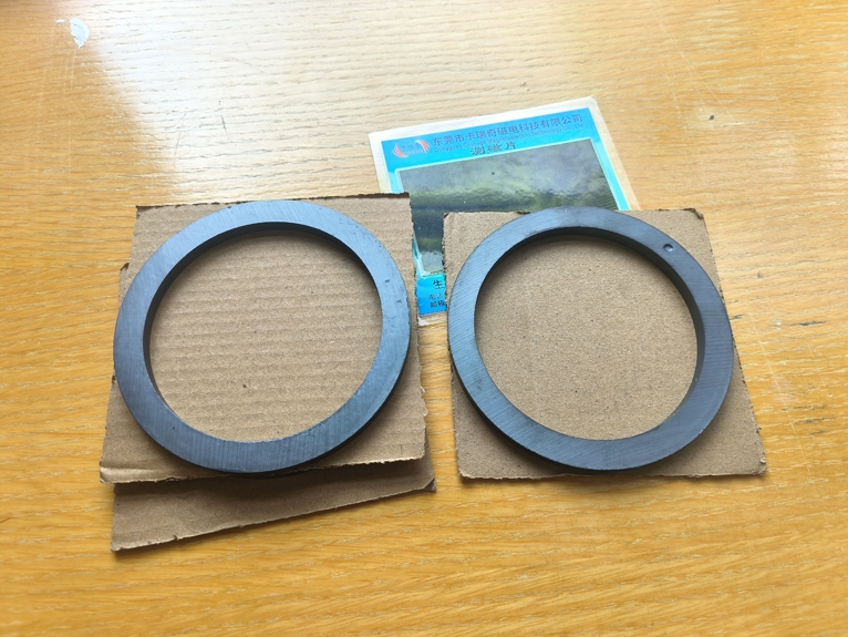 Axial 12 poles ferrite ring with large center hole 97mm x 5mm
