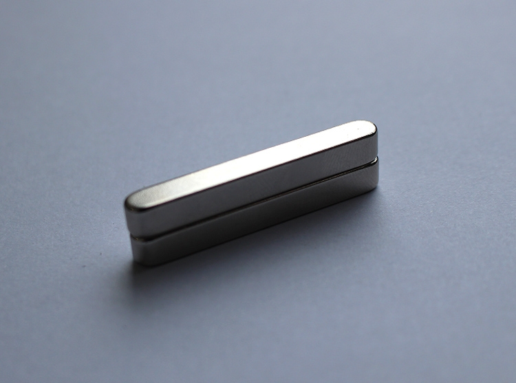 Oval Shape NdFeb Magnets Non sphere 45x9.5x9.5mm N42 Oval Shape NdFeb Magnets Non sphere 45x9.5x9.5mm N42